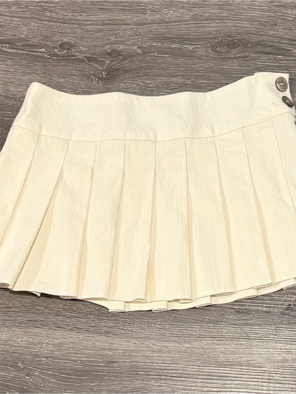 Y2K Pleated Micro Mini Skirt in Cream
